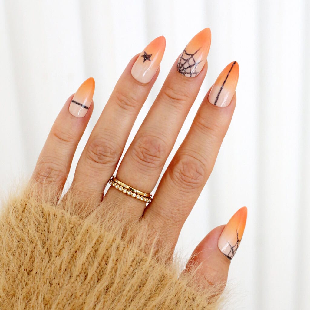 Orange Ombre Halloween Nägel